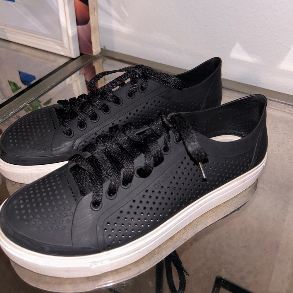 Crocs Citilane Roka Court hard to find tennis shoes lace up 10 black